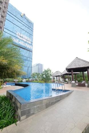 Delipark Mall 2BR 2Bath •4+2 Pax• @Lincoln Tower Vacation rental in Indonesia