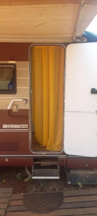Pauls caravan for 4 - See the horses from your bed Vacation rental in Faro District