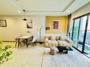 Ha Long Apartments Apartment in Laos