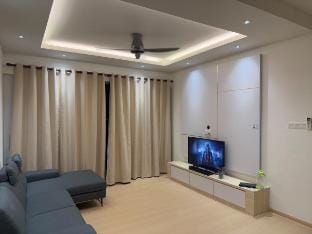Kuching BMC & Viva City | Kenny Hill L7 | 4bed2cp Vacation rental in Kuching