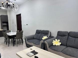 Pool View by the beach 6-8pax 3b3b cosy staycay Vacation rental in Johor Bahru