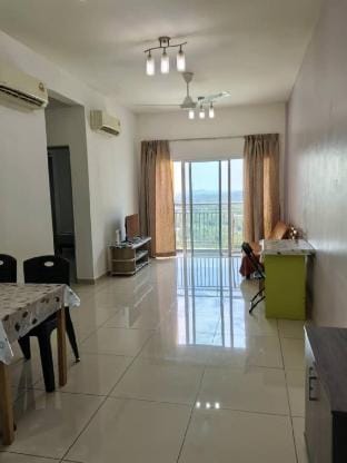 Green Views 2Br2Bt Condo + Wifi, Smart TV&Parking Vacation rental in Negeri Sembilan, Malaysia