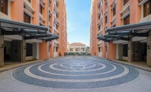 Paseo Verde Hub Vacation rental in Las Pinas