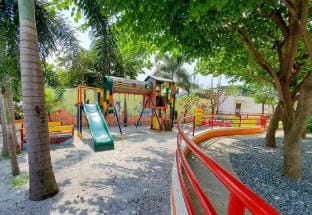 Paseo Verde Hub Vacation rental in Las Pinas