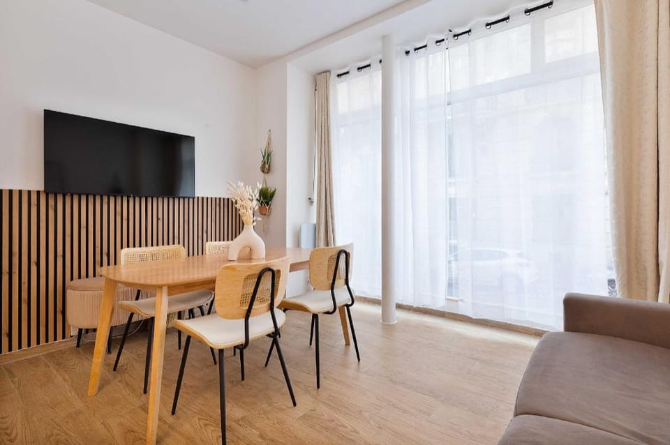 Cozy Apartment 1BDR/4P – Paris 8th/Saint-Lazare Apartment in Paris