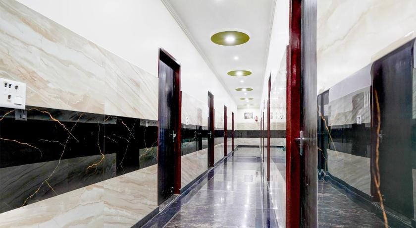 Hotel Nidhivan Dham Hotel in Uttar Pradesh