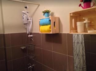 Condo with balcony, gym, pool-Makati Chino Roces Vacation rental in Pasay