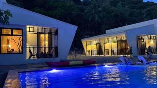 Exclusive whole resort beachfront w/pool San Juan Villa in Calabarzon