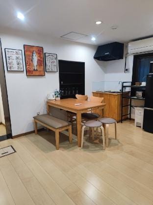 Double Room near Tsuruhashi Station (Near Izakaya) Vacation rental in Osaka