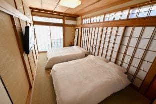 4.9 Stay near Nippori, Terrace, Easy Tokyo Access Vacation rental in Japan