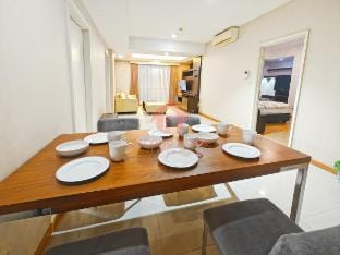 Kuningan Houses Vacation rental in South Jakarta City