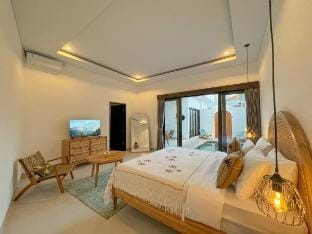 Cozy 2BR Villa Kuku Canggu w/ Pool & Near to Beach Villa in North Kuta