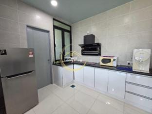 Kuching Homestay -8th Floor Mountain View Apartment in Kuching