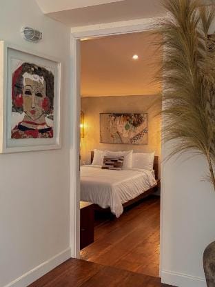 Tropical Townhouse 3 Bedrooms Seminyak Villa in Kuta