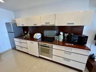 Siam Royal View Beachfront Villa by PSR Villa in Ko Chang