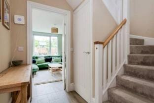Family-Friendly Getaway - Garden, Parking Sleeps 7 Vacation rental in Oxford