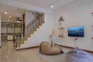 The 84 Townhouse Vacation rental in Bangkok