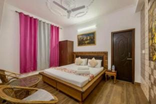 Shimla View Homestay Kasauli by Splendid Retreat Hotels Vacation rental in Himachal Pradesh