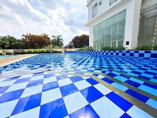 Apt patria park2BR cozy,wifi,strategi by luckystay Vacation rental in Jakarta