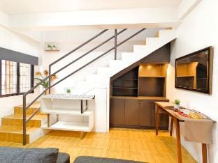 San Miguel Unit 12 4BR Free Parking near ITPark Vacation rental in Cebu City