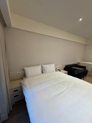 Downtown Luxury Getaway 2minMRT Vacation rental in Taipei City