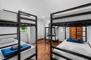 Chill Inn Chaweng - 6 Beds Mixed Dorm Vacation rental in Ko Samui