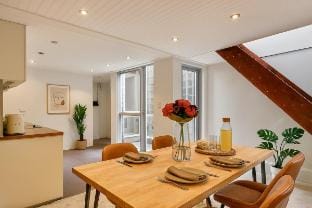 The Flintstones Luxury Stone Stay Vacation rental in Rozelle