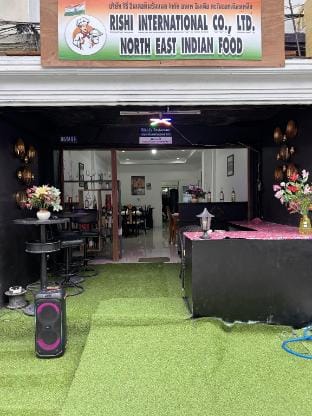 rishi international co.ltd we provide guest house  Apartment in Pattaya City