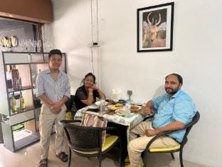 rishi international co.ltd we provide guest house  Apartment in Pattaya City