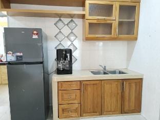 Semi-D/1-13 pax/Klang Lengkuk Rhu/5R4B/YSW Homes Vacation rental in Selangor, Malaysia
