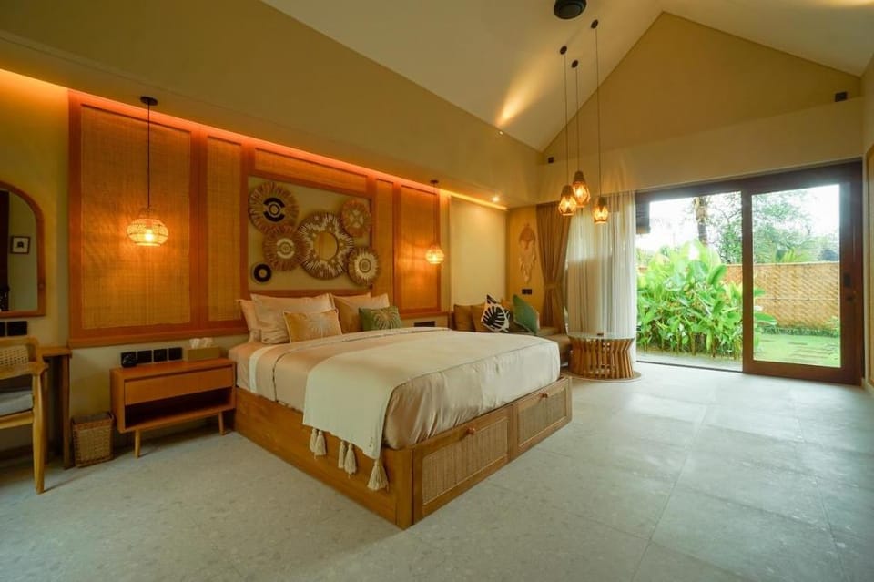 Live at Serendipity Wellness Villas Hotel in Sukawati