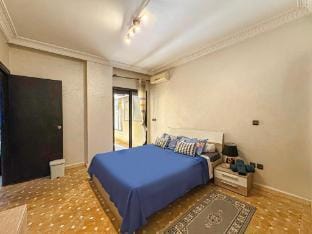 Studio Central Guéliz – Piscine + Gym + Parking Apartment in Marrakesh