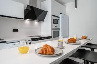 Plaza de las Flores Luxury Apartment Apartment in Malaga