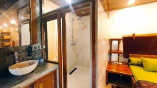 Thea Villa - Cozy Bedroom Vacation rental in Pujut
