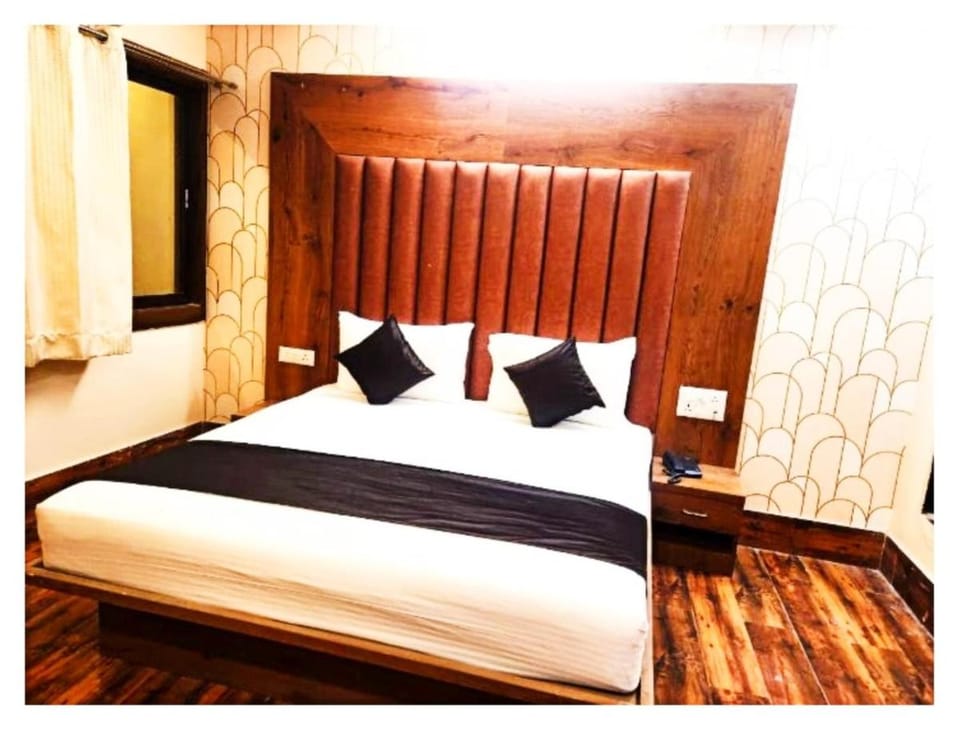 Hotel Grand Patli-putra Siwan Hotel in India