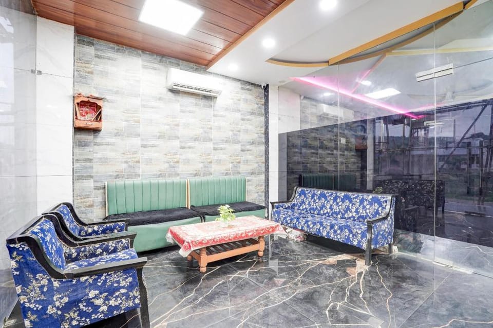 Hotel O Pragati Hotel in Jaipur