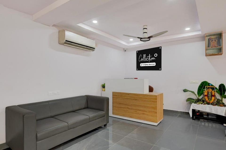 Super Collection O Dr. NTR University Of Health Sciences Formerly Hotel V Elite Hotel in Vijayawada
