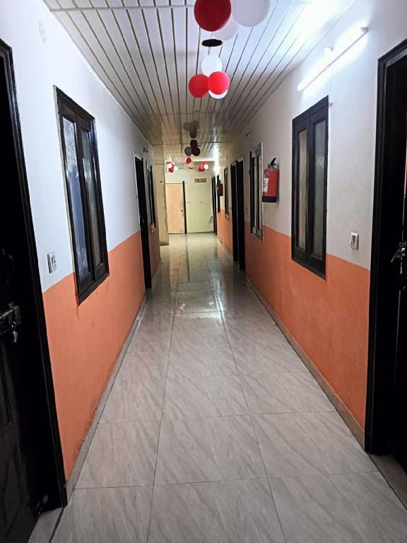 city hotel Hotel in Delhi