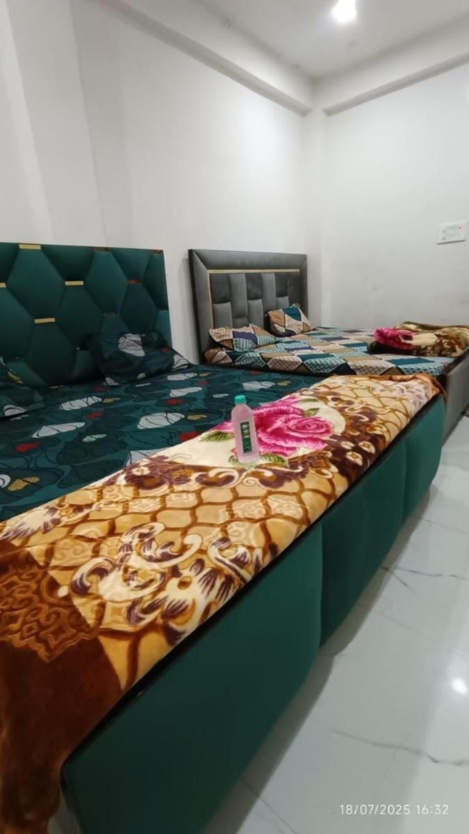 Nana ji Rest house Bed and Breakfast in Uttar Pradesh