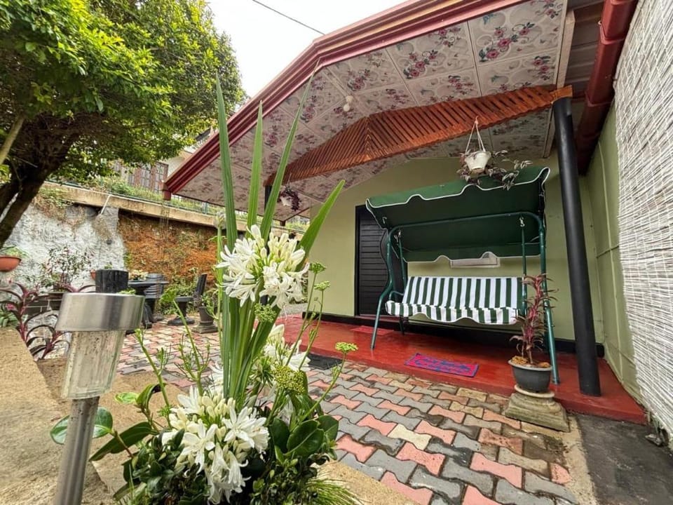 Miracolo villa Villa in Nuwara Eliya