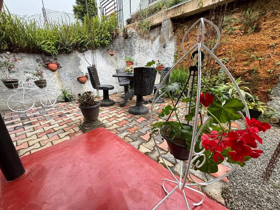 Miracolo villa Villa in Nuwara Eliya