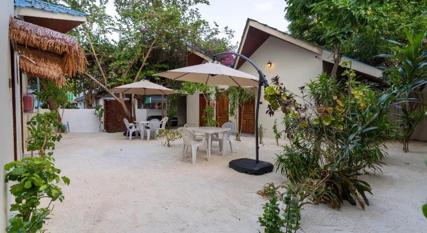 Villa Crescenta Bed and Breakfast in Maldives