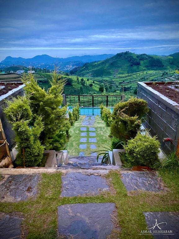 Mountain Trails Hotel in Tamil Nadu