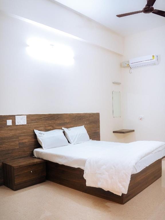 Arva Residency Hotel in Karnataka