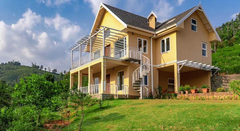 42 Green Pastures By LexStays-Tea Estate Experience Hotel in Kerala