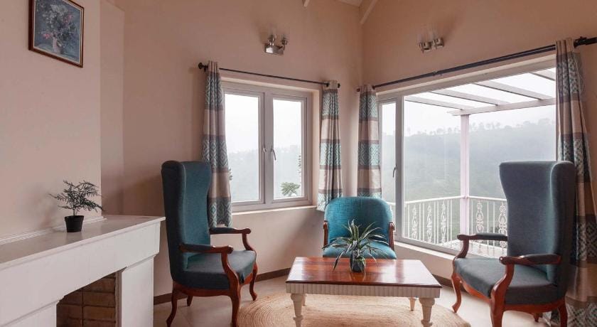 42 Green Pastures By LexStays-Tea Estate Experience Hotel in Kerala