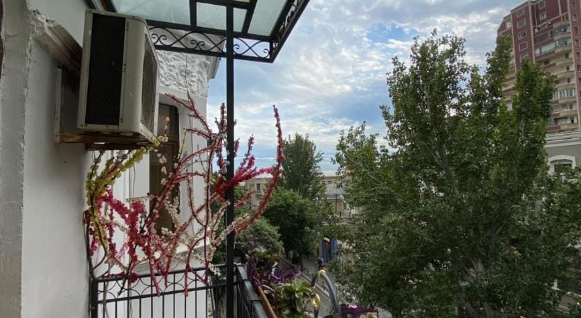 Eminera Sweet Hostel Hotel in Baku
