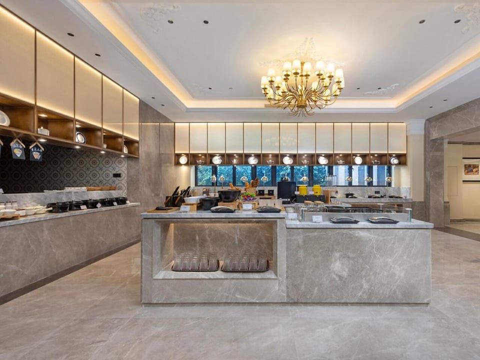 Vienna International Hotel Classic Chongqing Guanghuan Shopping Park Hotel in China