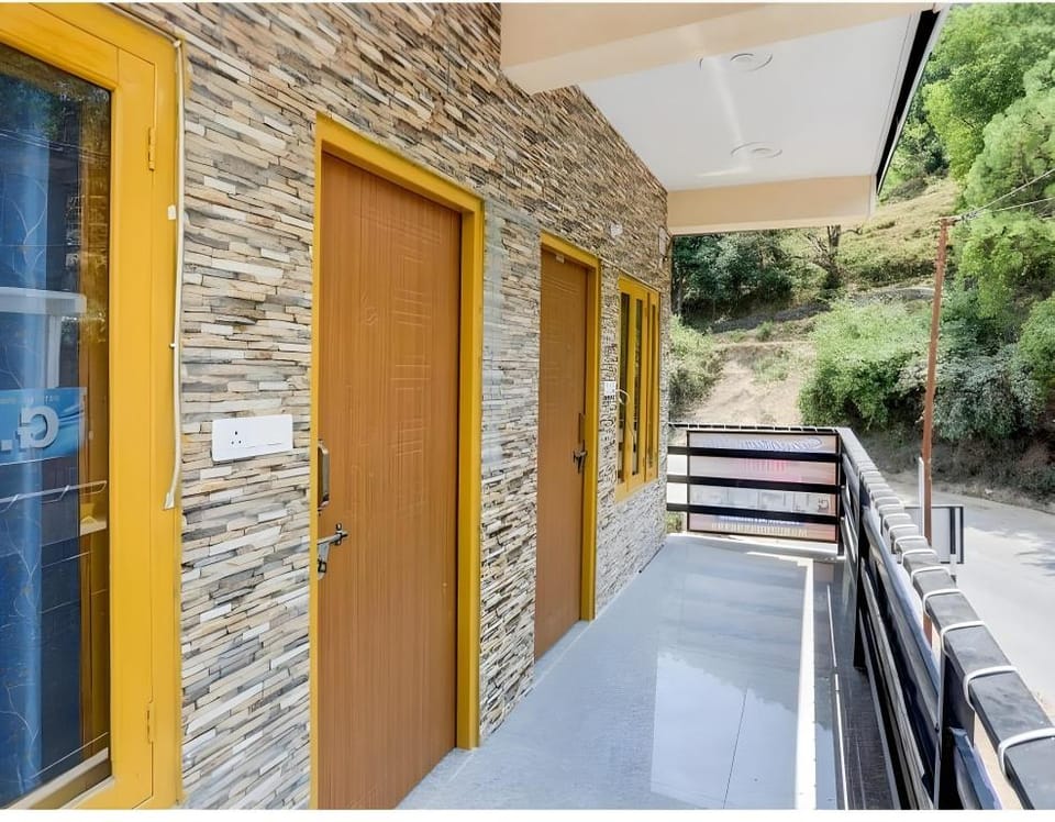 HOTEL MORNING HILLS Hotel in Uttarakhand