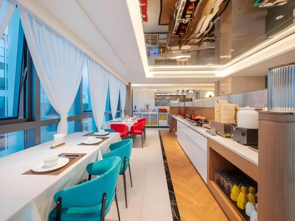 Jinjiang Metropolo Hotel Kunming Dianchi Wanda Plaza Flagship Hotel in China